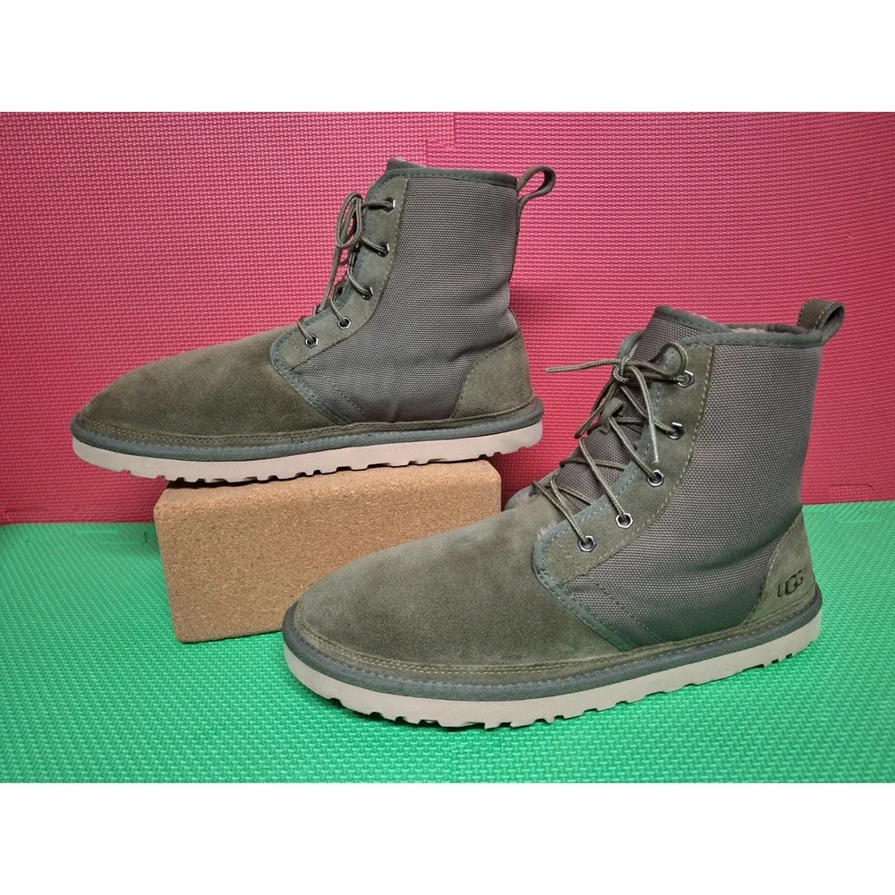 UGG this super